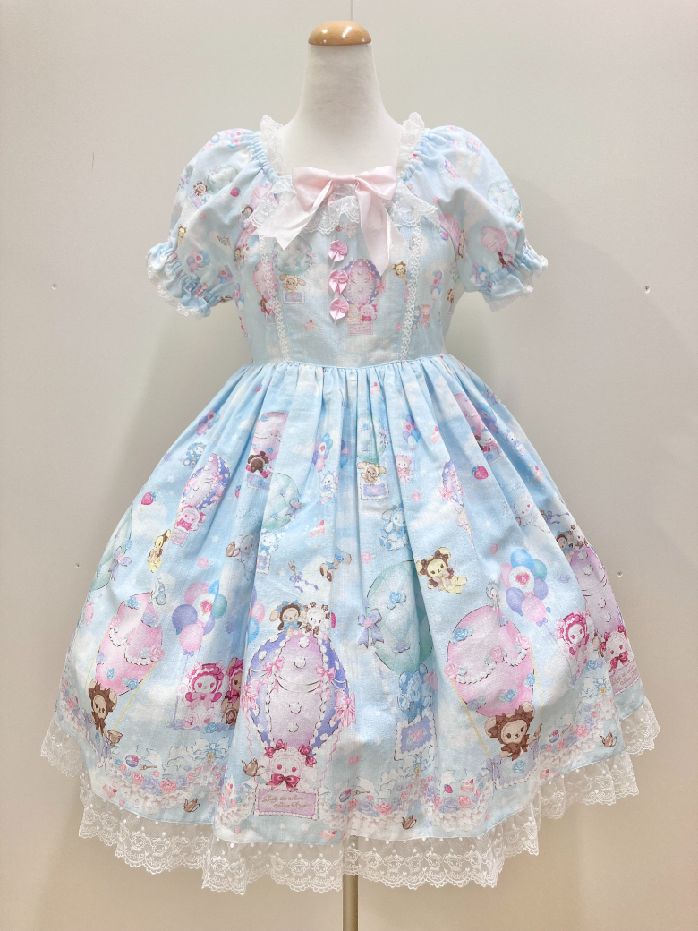 お色はピンクタグ付き新品 BABY くみゃちゃんのふわふわお空でTea Partyワンピース